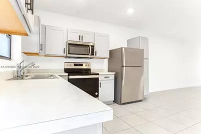 109 NE 3rd Ct, Florida City, FL 33034 - Photo 8