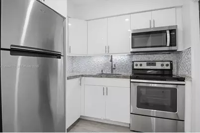 2775 SW 12th St #2775, Miami, FL 33135 - Photo 2