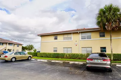 841 Twin Lakes Dr #30-A, Coral Springs, FL 33071 - Photo 4