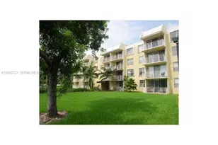 13100 SW 92nd Ave, Miami, FL 33176 - Photo 1