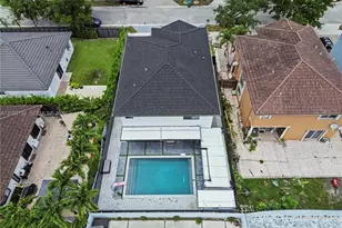 15490 SW 18th Ln, Miami, FL 33185 - Photo 4