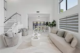 15490 SW 18th Ln, Miami, FL 33185 - Photo 12