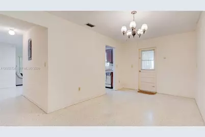 6560 SW 34th St, Miami, FL 33155 - Photo 8