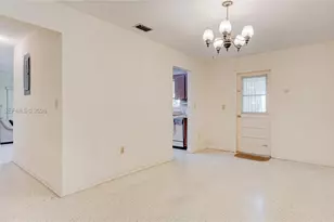 6560 SW 34th St, Miami, FL 33155 - Photo 8