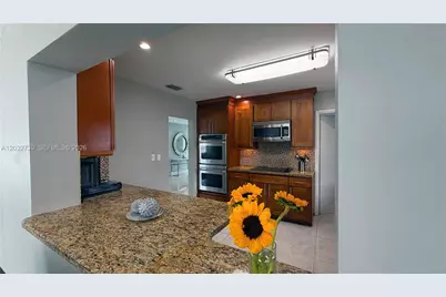 10455 SW 42nd Ter, Miami, FL 33165 - Photo 26
