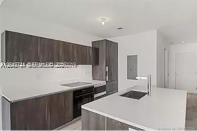 480 NE 31 St #2306, Miami, FL 33137 - Photo 4