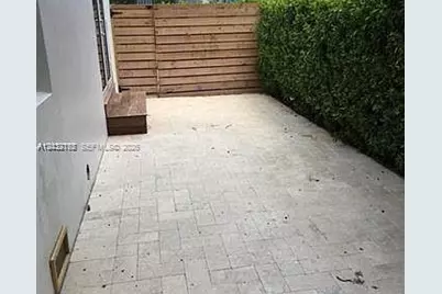 3 Farrey Ln #3, Miami Beach, FL 33139 - Photo 10