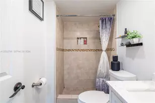 9340 Lagoon Pl, Davie, FL 33324 - Photo 14