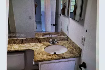 3001 W Rolling Hills Cir #305, Davie, FL 33328 - Photo 6