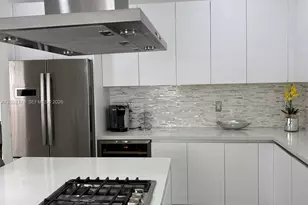 7433 NW 99th Ave, Doral, FL 33178 - Photo 10