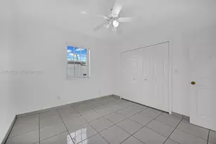 451 E 37th St, Hialeah, FL 33013 - Photo 16