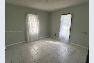 1772 NW 36th Ct, Oakland Park, FL 33309 - Photo 18