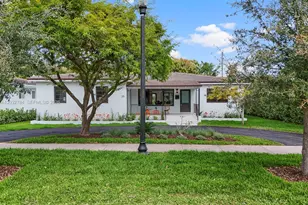 39 Palermo Ave, Coral Gables, FL 33134 - Photo 2