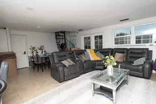 5941 NW 14th Ct, Sunrise, FL 33313 - Photo 18