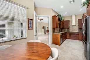 19301 Seneca Ave, Weston, FL 33332 - Photo 14