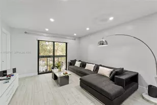 10003 Winding Lake Rd, Sunrise, FL 33351 - Photo 4