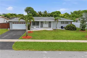 7421 NW 14th St, Plantation, FL 33313 - Photo 1