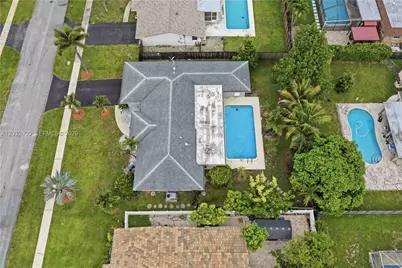 7421 NW 14th St, Plantation, FL 33313 - Photo 38