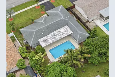 7421 NW 14th St, Plantation, FL 33313 - Photo 4