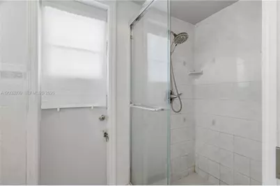 7421 NW 14th St, Plantation, FL 33313 - Photo 24