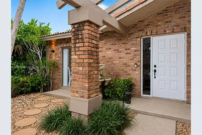 19649 Back Nine Dr, Boca Raton, FL 33498 - Photo 2
