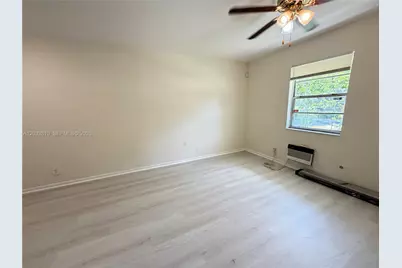 4801 SW 18th St #2, West Park, FL 33023 - Photo 6