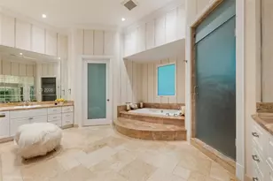 7405 SW 104th St, Pinecrest, FL 33156 - Photo 16