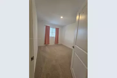 4860 Dillion St #4860, Lake Worth, FL 33463 - Photo 6