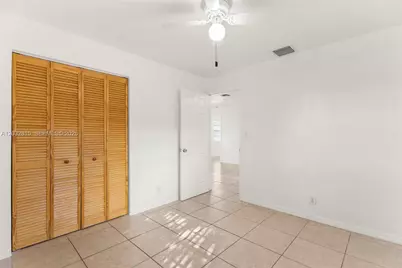 4120 SW 19th St, West Park, FL 33023 - Photo 22