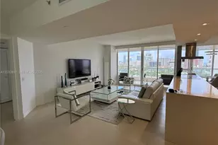 21205 Yacht Club Dr, Aventura, FL 33180 - Photo 14
