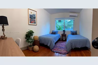 499 NE 112th St, Miami, FL 33161 - Photo 10