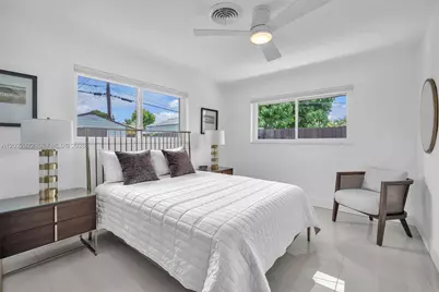 2104 NE 63rd St, Fort Lauderdale, FL 33308 - Photo 24
