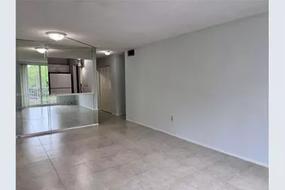 16950 W Dixie Hwy A232 Hwy #232, North Miami Beach, FL 33160 - Photo 6