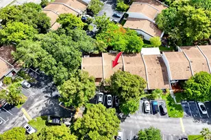 505 NE 199th Ln, Miami, FL 33179 - Photo 38