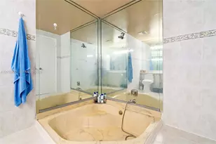 505 NE 199th Ln, Miami, FL 33179 - Photo 26