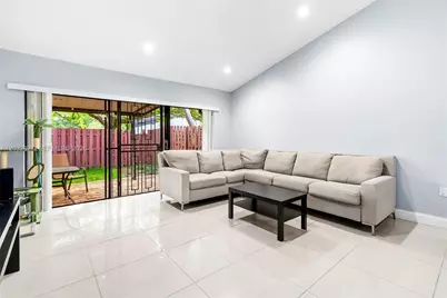 505 NE 199th Ln #2A, Miami, FL 33179 - Photo 12