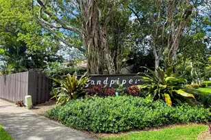 505 NE 199th Ln, Miami, FL 33179 - Photo 32