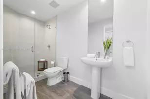 2900 NE 7th Ave, Miami, FL 33137 - Photo 16