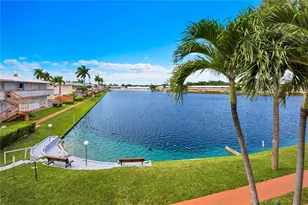 1050 SW 11th St, Hallandale Beach, FL 33009 - Photo 2