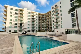 140 S Dixie Hwy, Hollywood, FL 33020 - Photo 2