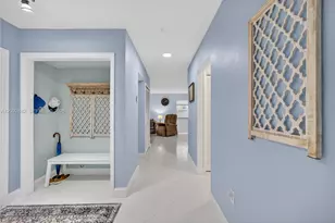 8210 SW 96th Ct, Miami, FL 33173 - Photo 14