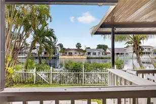 8210 SW 96th Ct, Miami, FL 33173 - Photo 48