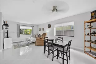 8210 SW 96th Ct, Miami, FL 33173 - Photo 12