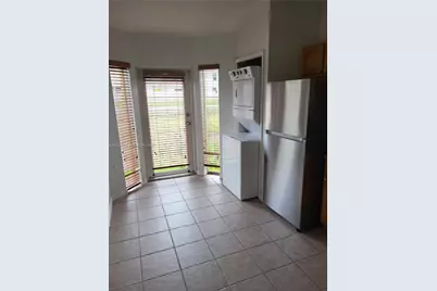 31 NE 13th Ave #5, Homestead, FL 33033 - Photo 10