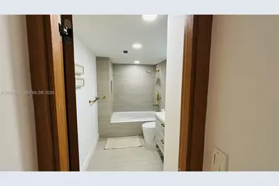 11111 NE Biscayne Blvd #16A, Miami, FL 33181 - Photo 44
