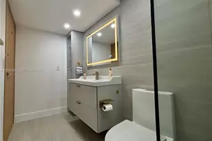 11111 NE Biscayne Blvd, Miami, FL 33181 - Photo 22