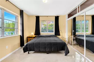 260 Ocean Dr, Miami Beach, FL 33139 - Photo 14