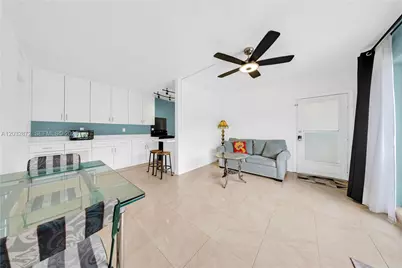 260 Ocean Dr #12A, Miami Beach, FL 33139 - Photo 10
