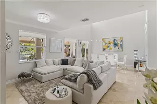 6240 SW 163rd Pl, Miami, FL 33193 - Photo 6