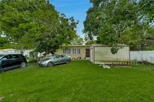 5860 SW 19th St, Miami, FL 33155 - Photo 8